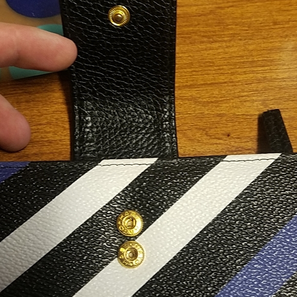 Brand new Buxton wallet - Picture 8 of 8